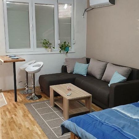 Apartments In City Center 쿠마노보 외부 사진